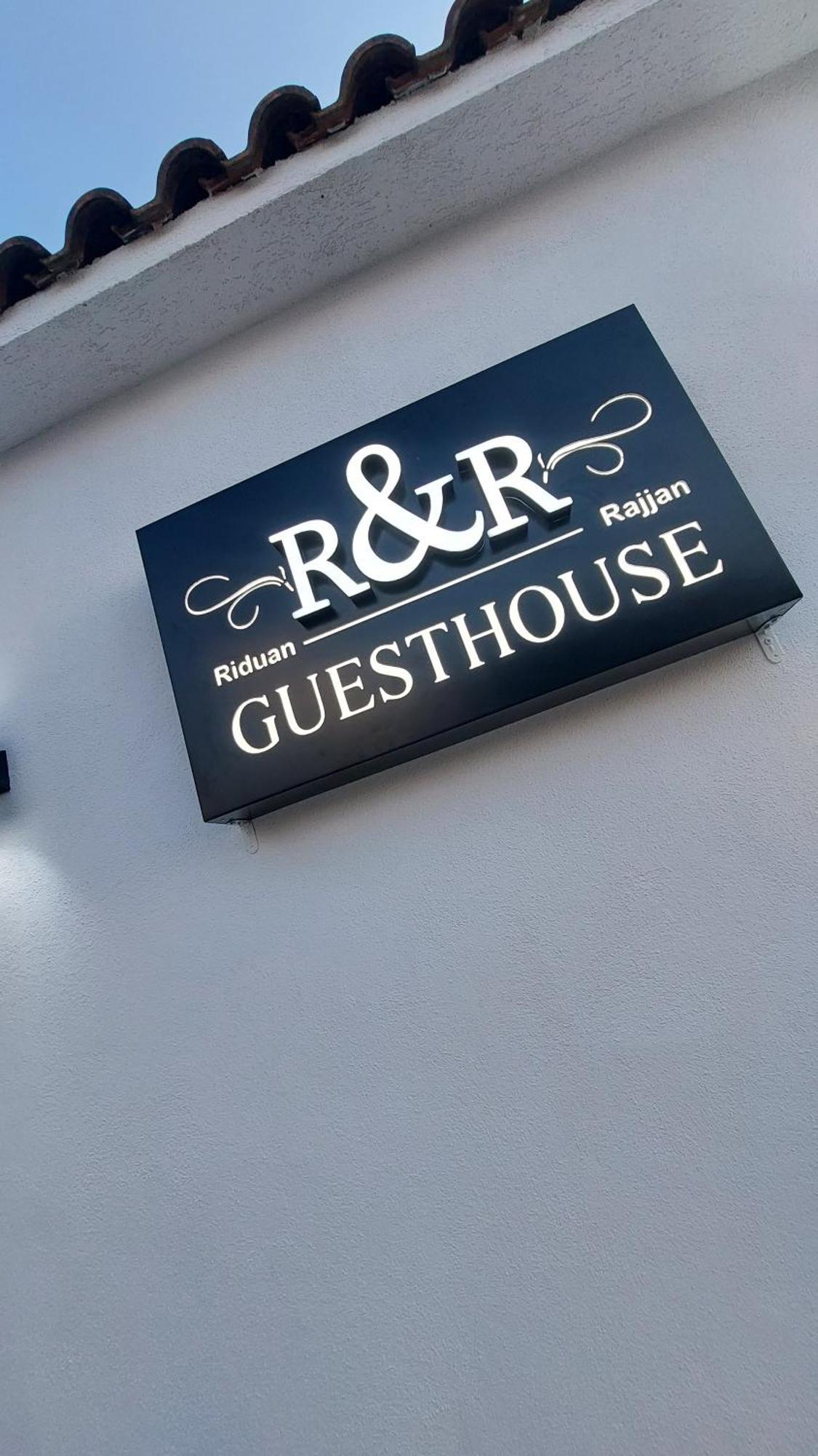 Hotel R&R Gesthouse Široka Exterior foto