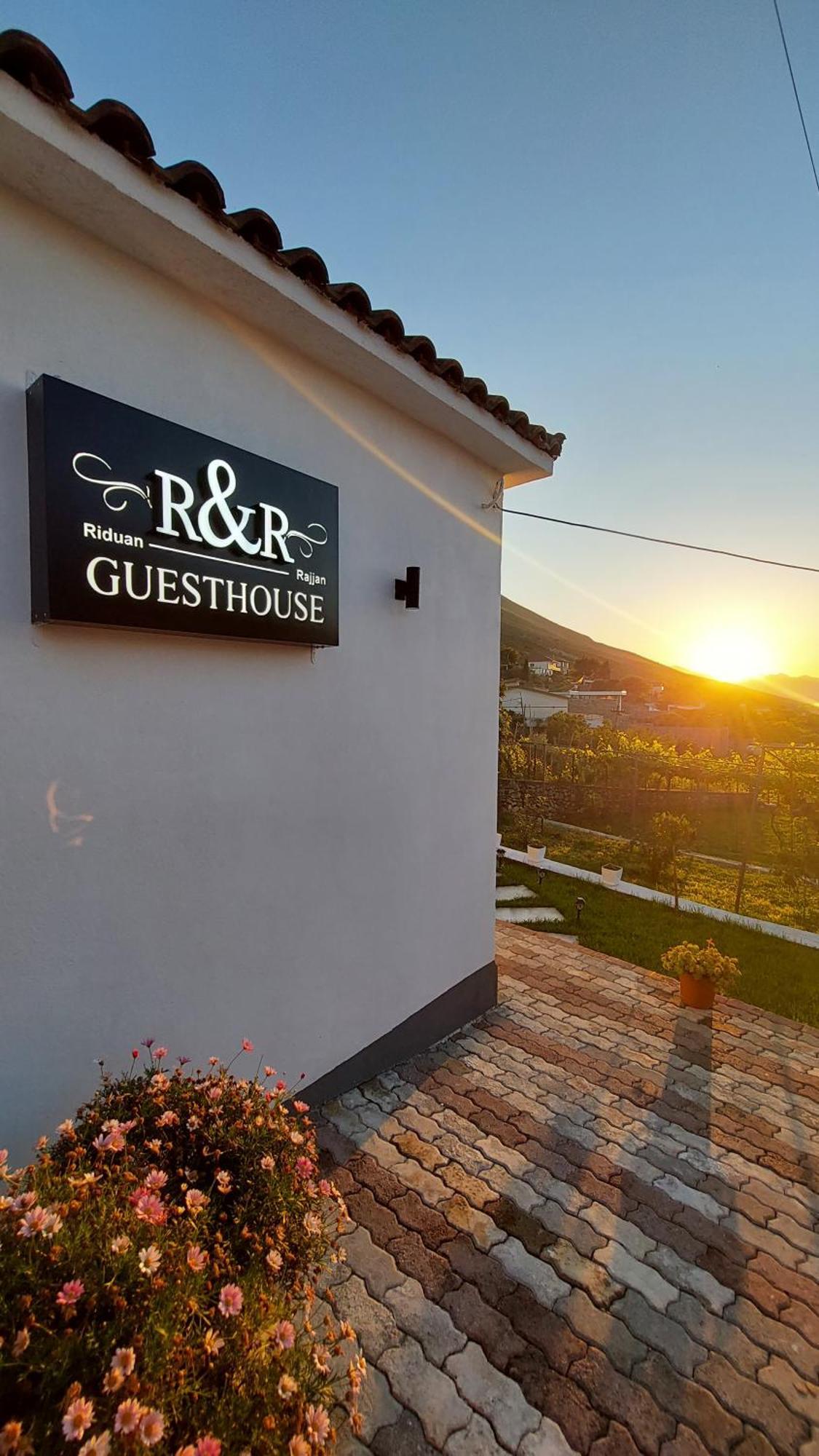Hotel R&R Gesthouse Široka Exterior foto